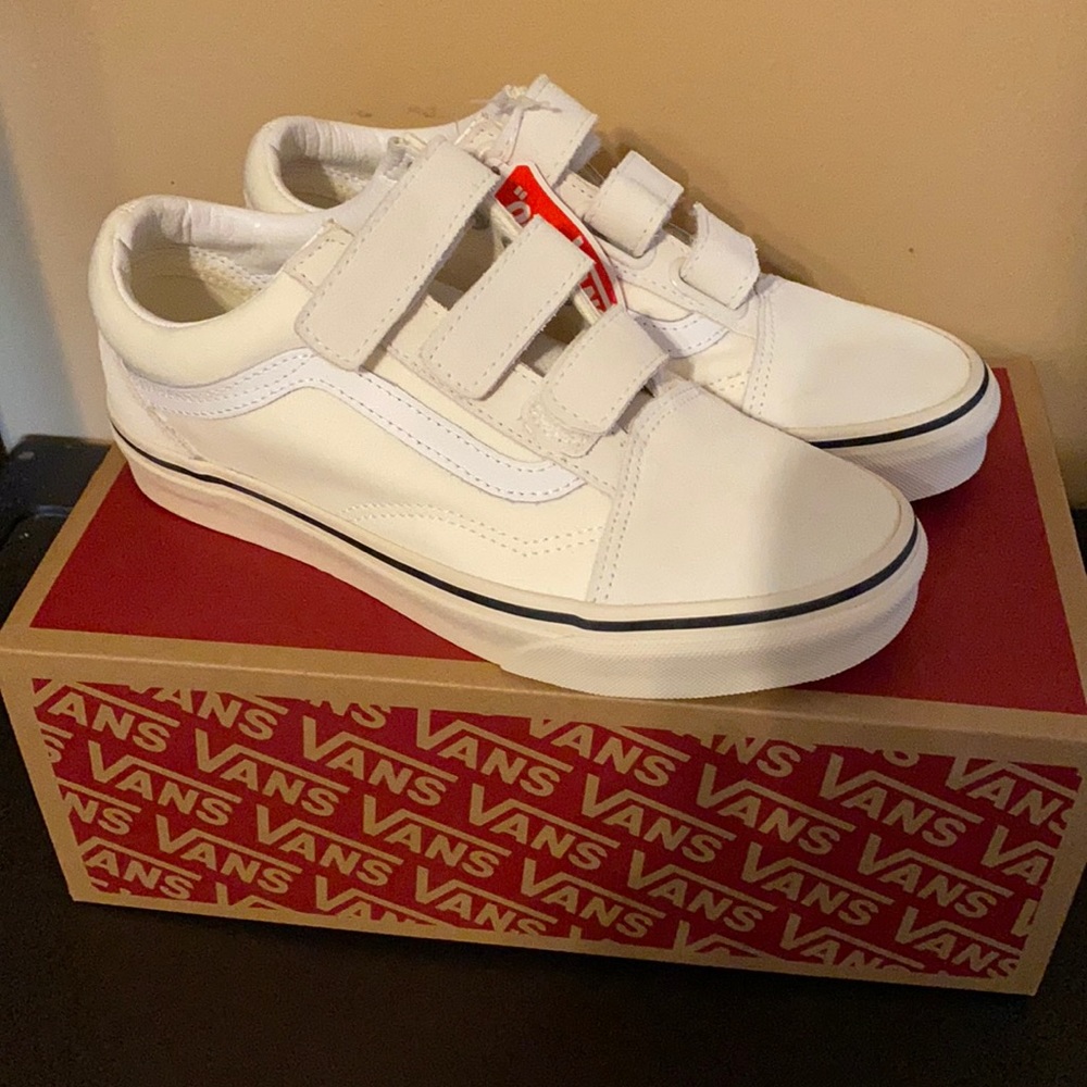 Vans Old Skool V cream/white size 5.5/7